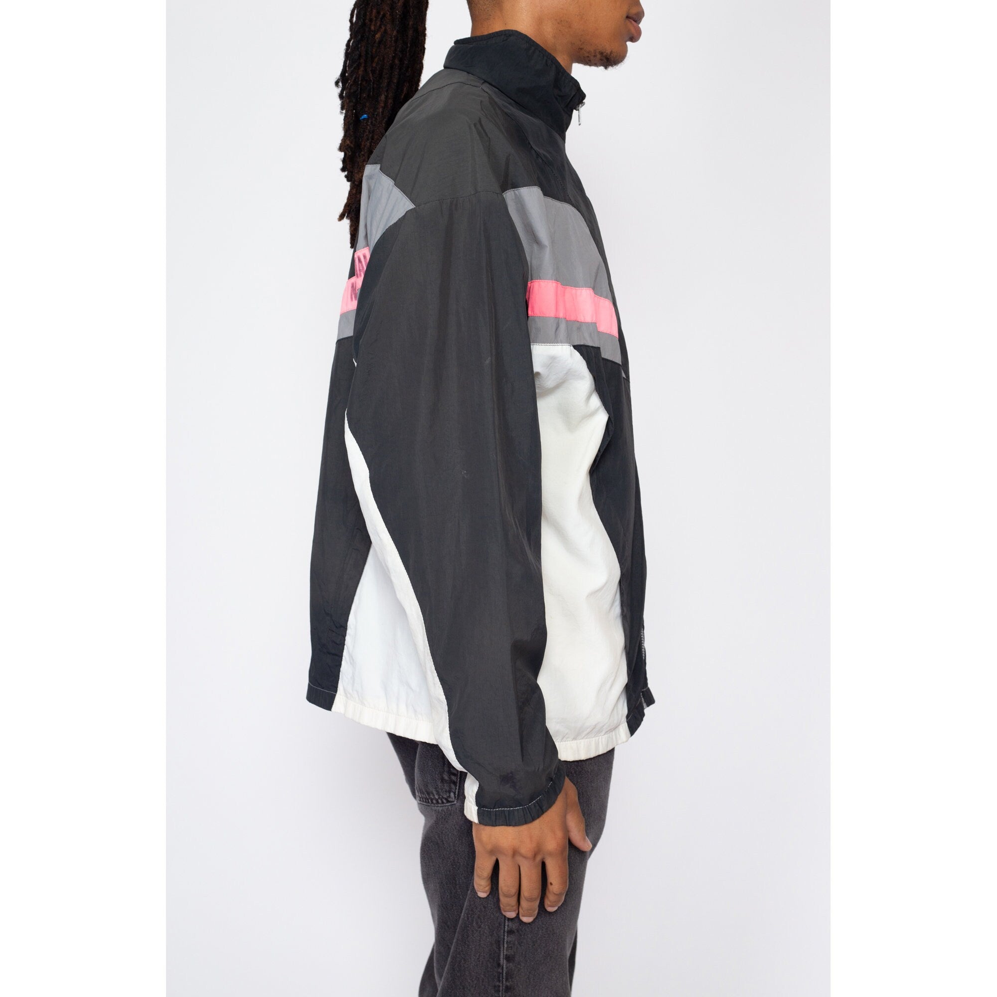 Nike block logo discount jacket