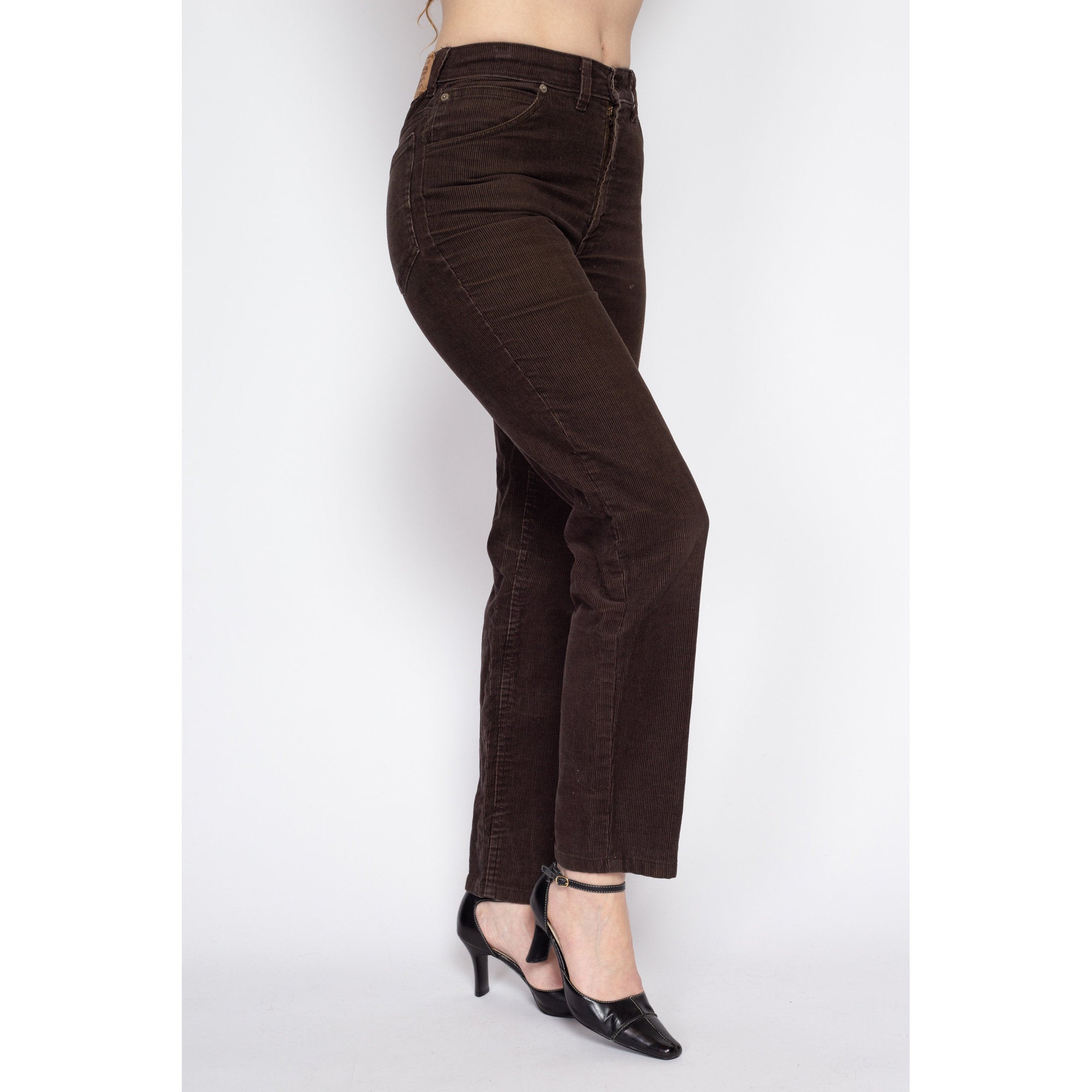 Any help dating this white tab deadstock corduroy pants (brown). :  r/VintageLevis