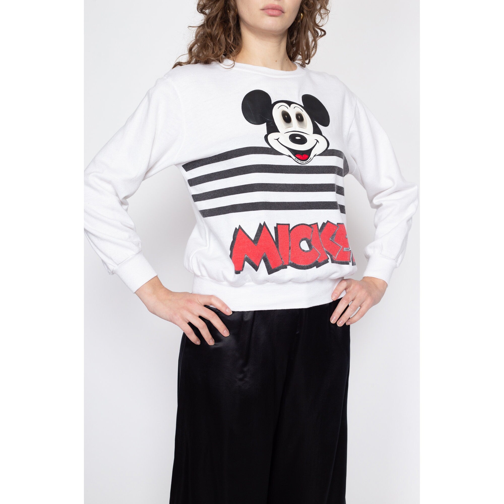 Medium 90s Mickey Mouse 3D Holographic Eyes Sweatshirt Flying