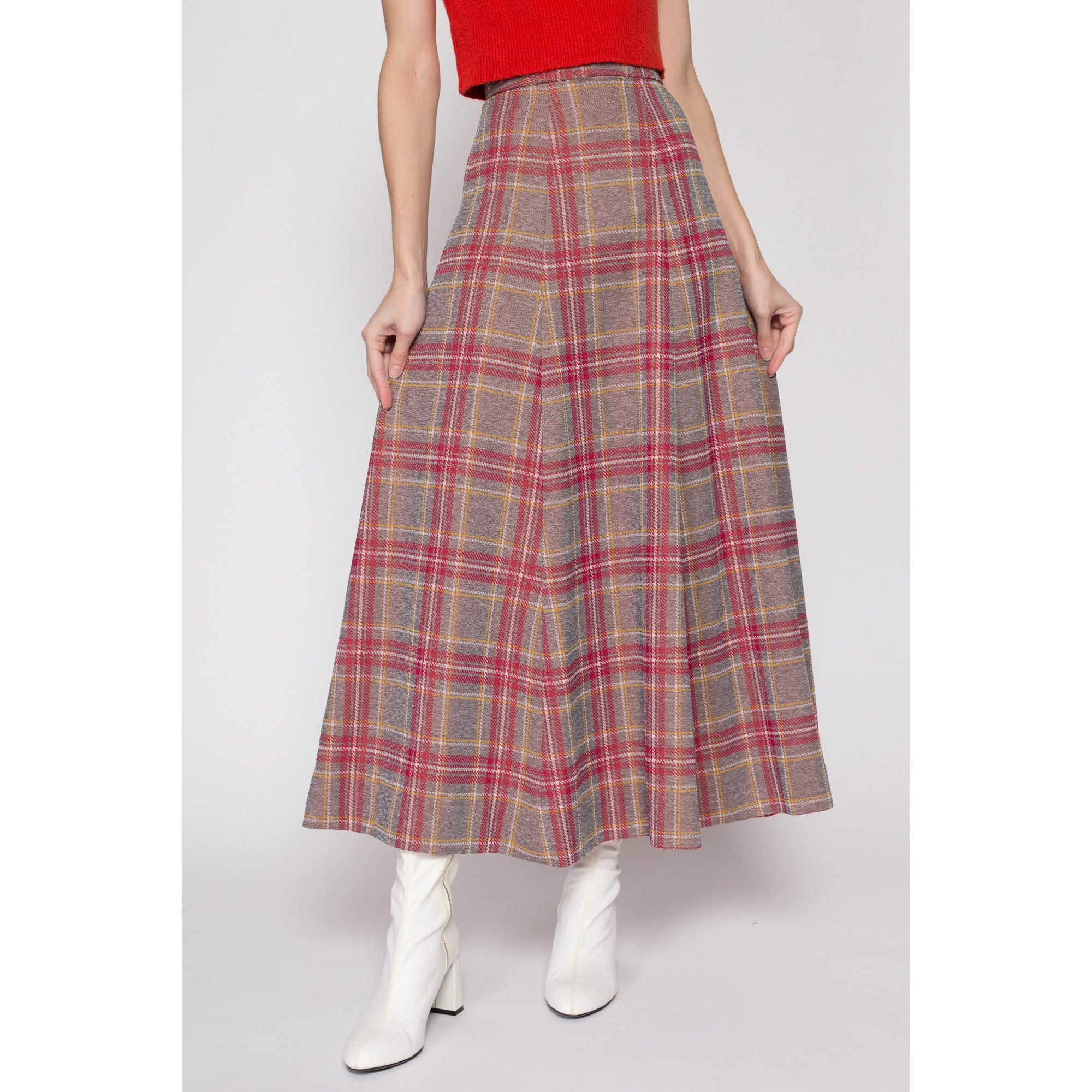 Grey plaid skirt 70s best sale