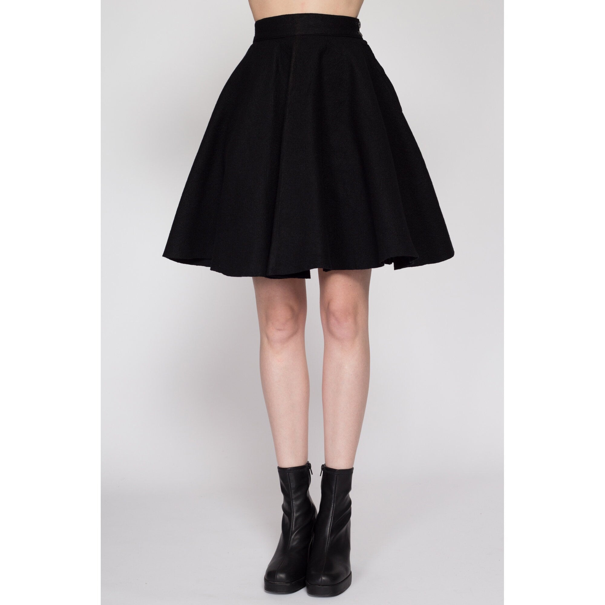 XS 60s Black Felt Mini Circle Skirt Flying Apple Vintage