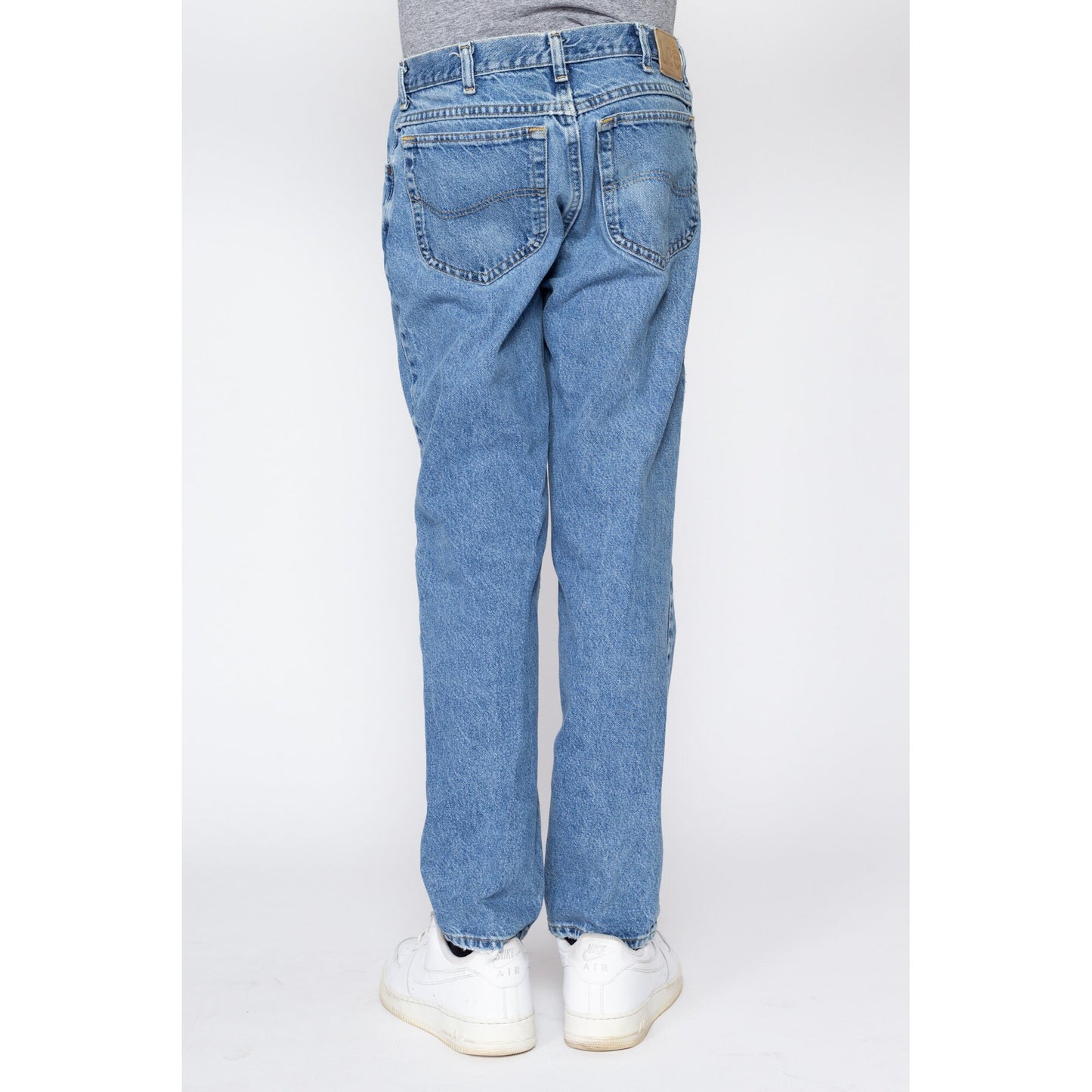 32x29 Vintage 90s Lee Jeans | Men's Medium Wash Denim Straight Leg Jeans