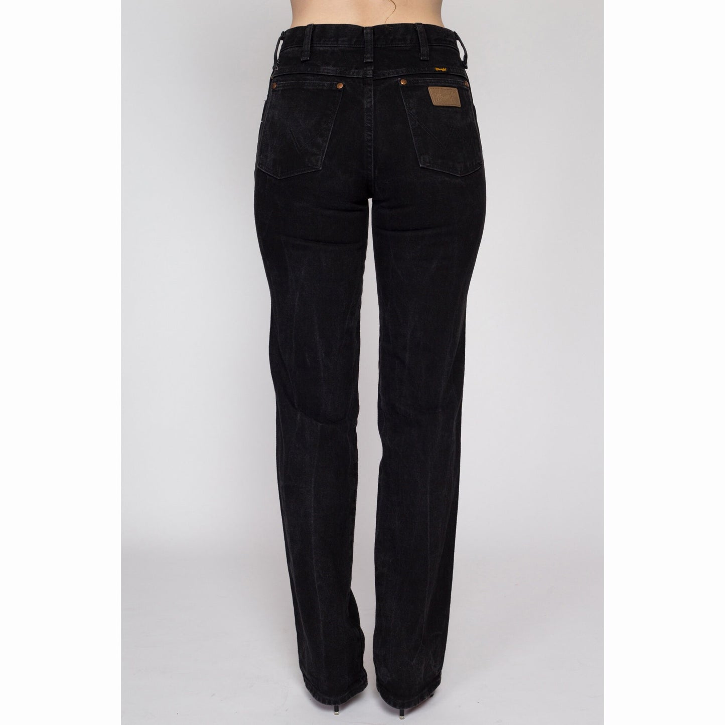 Black Wrangler Jeans 28x30.5 – NOIROHIO VINTAGE