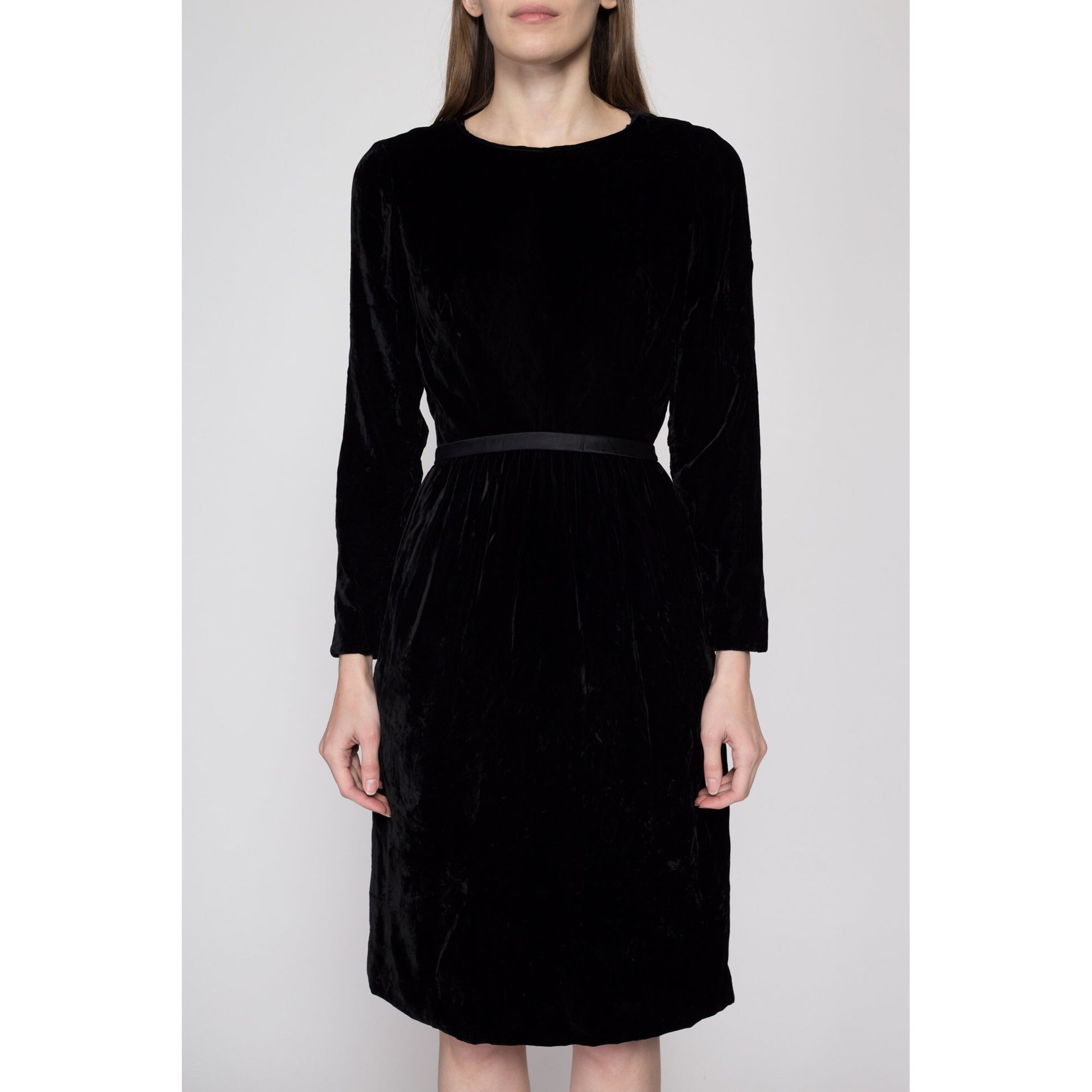 XS 1950s Suzy Perette Black Velvet Long Sleeve Cocktail Dress | Vintage Satin Trim Knee Length Formal Pocket Dress