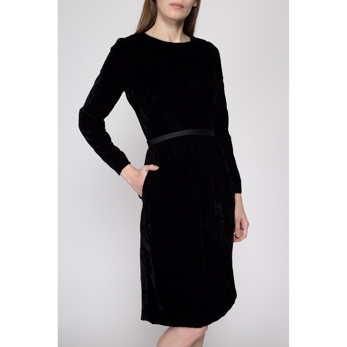 XS 1950s Suzy Perette Black Velvet Long Sleeve Cocktail Dress | Vintage Satin Trim Knee Length Formal Pocket Dress