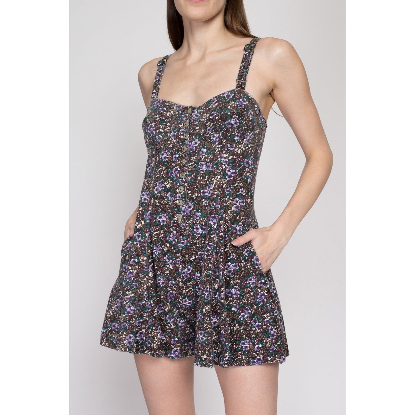 Petite Small 80s Floral Sweetheart Neck Button Front Romper | Vintage Energie Bi Currants Booho Grunge Sleeveless Playsuit