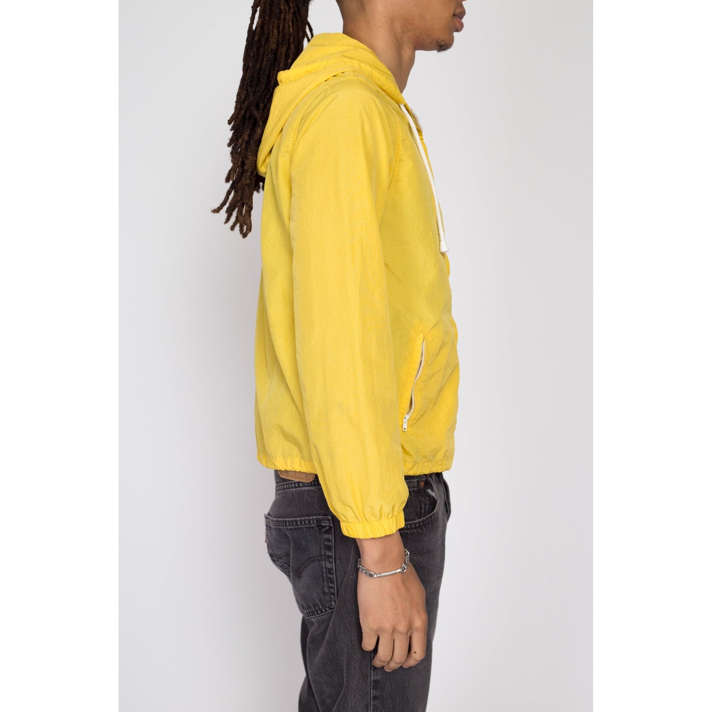 Small Y2K Yellow Hooded Windbreaker | Vintage Lightweight Zip Up Drawstring Waist Jacket