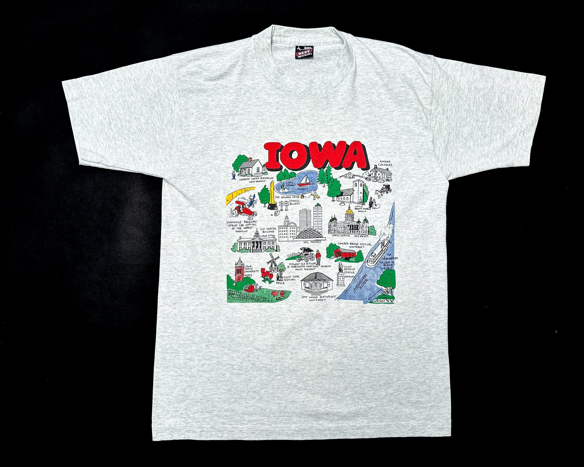Large 90s Iowa Cartoon Map Tourist T Shirt | Vintage Retro US State Graphic Souvenir Tee